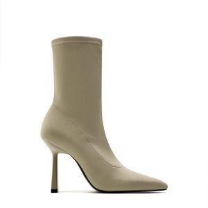 New Zara Taupe Gray Stretch Fabric Heeled Ankle Boots 3102/110 Size 8
